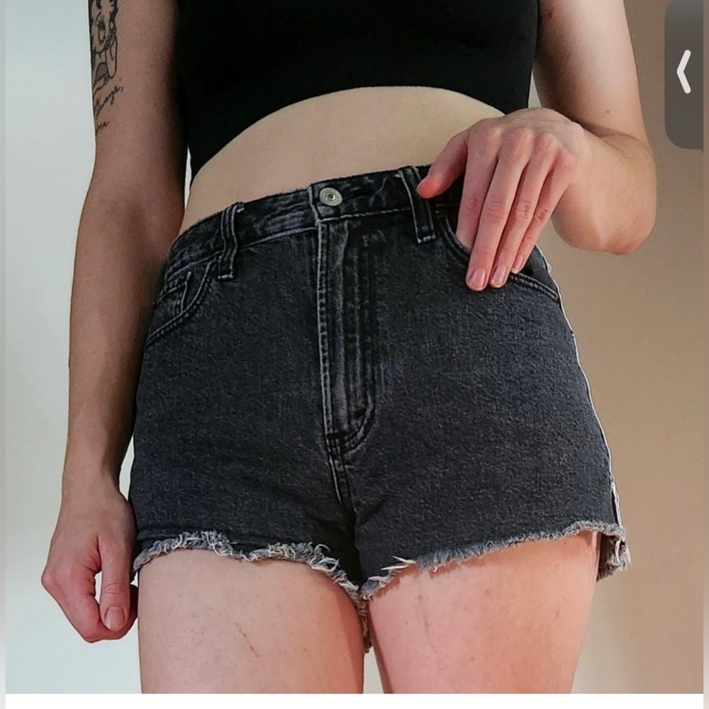 NWOT Abercrombie & Fitch Annie High Rise Short Black Sz 30/10